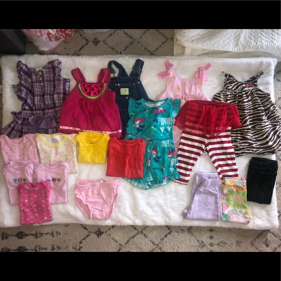 Carter's Other - HUGE Baby Girl Bundle Size 12 Months 18 Pieces
